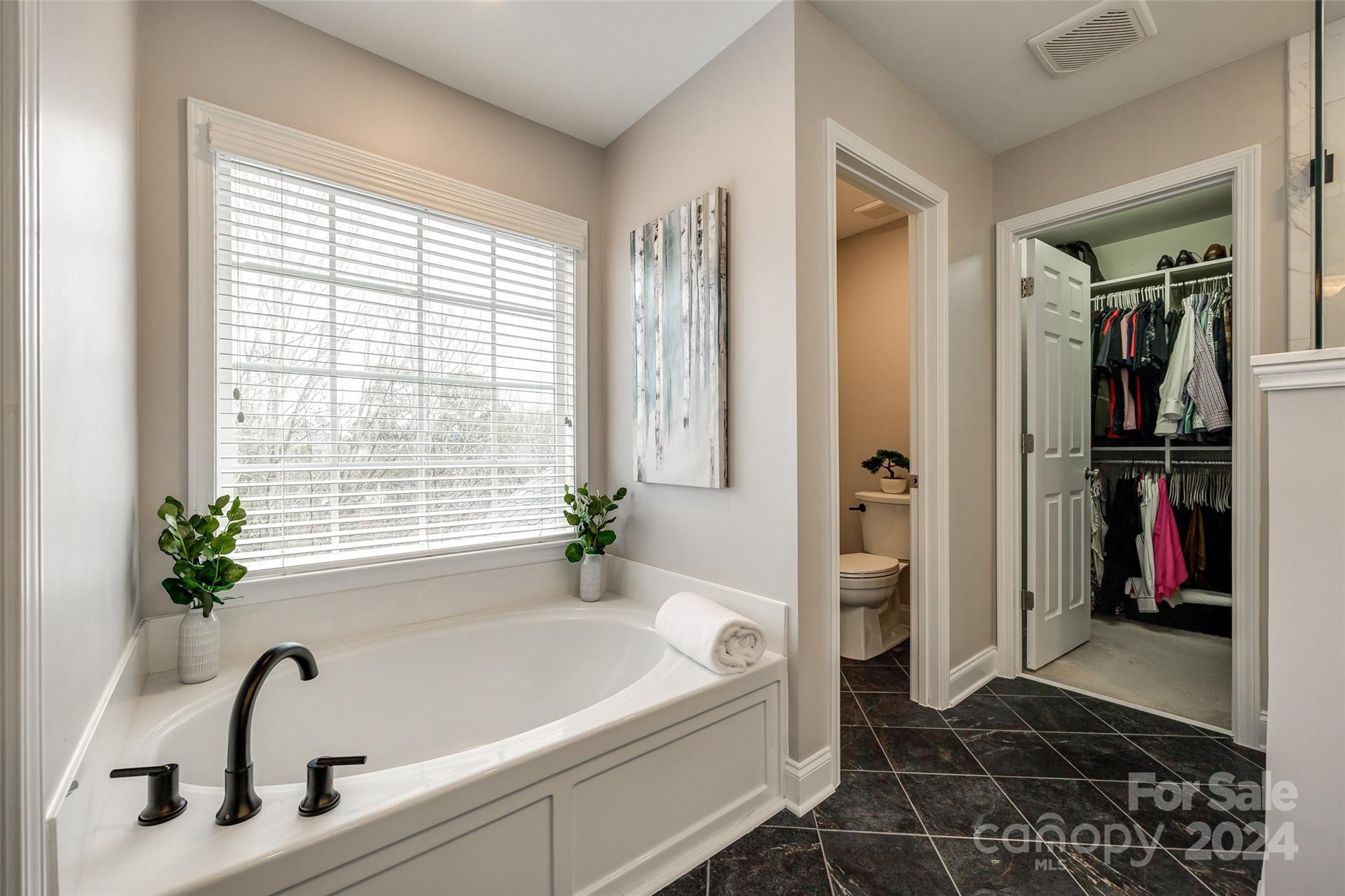 Lakeshore - Residential