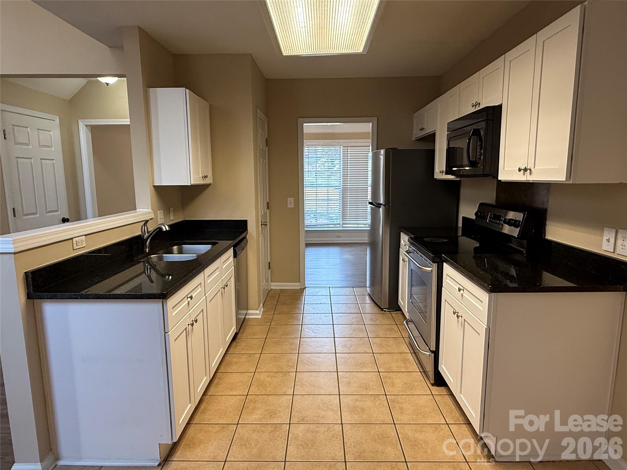 Highland Creek - Residential Lease
