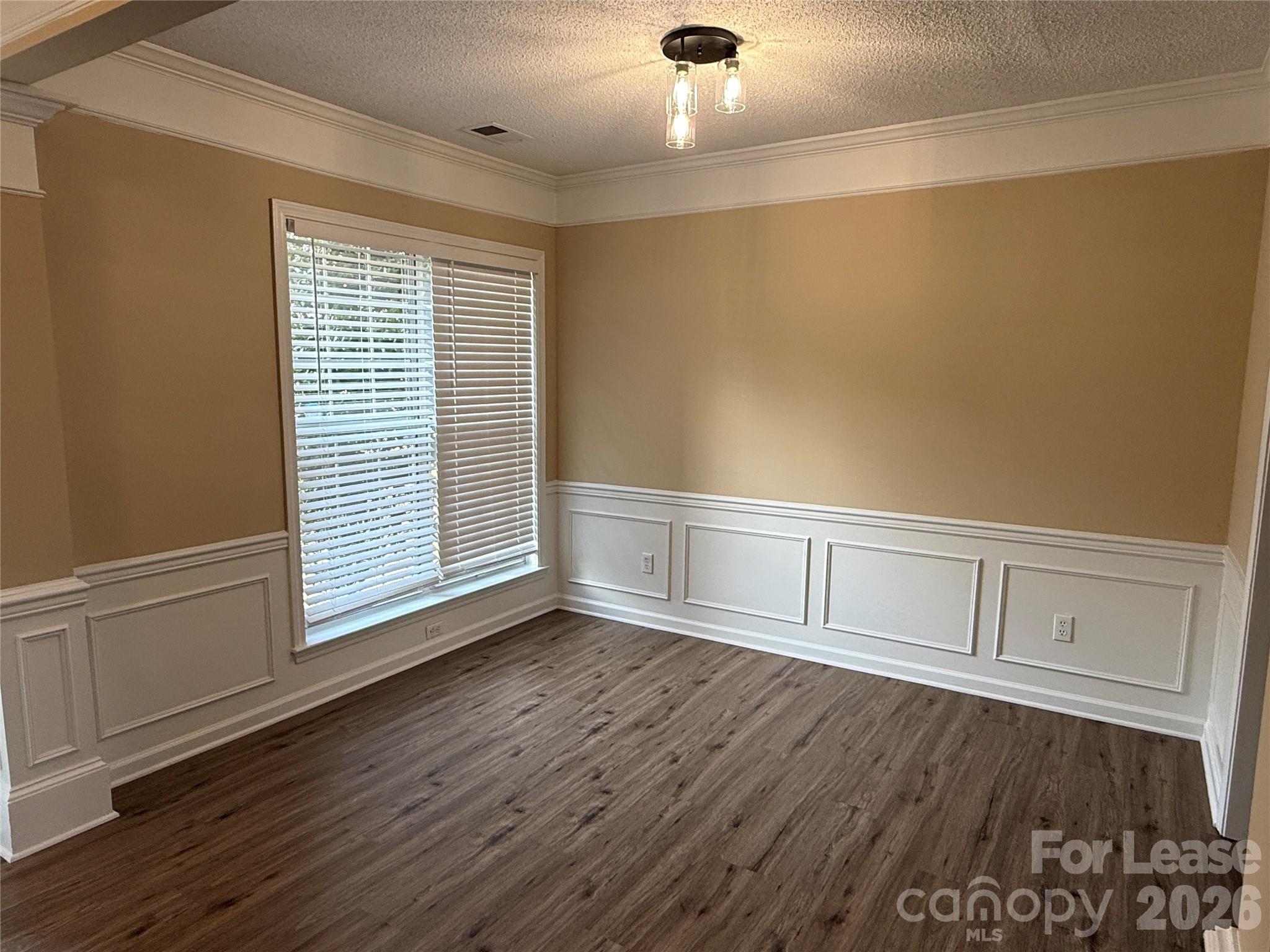 Highland Creek - Residential Lease