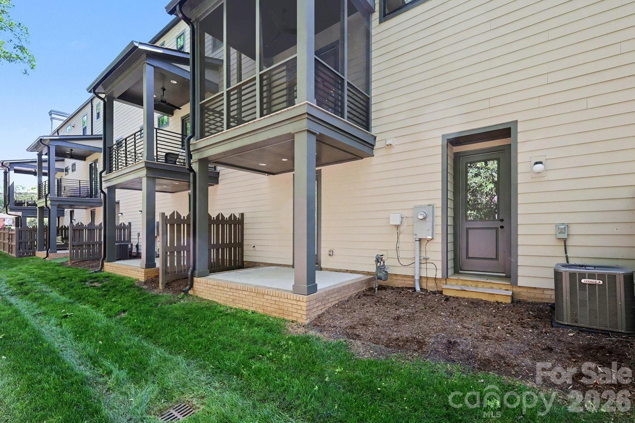Madison Park - Residential