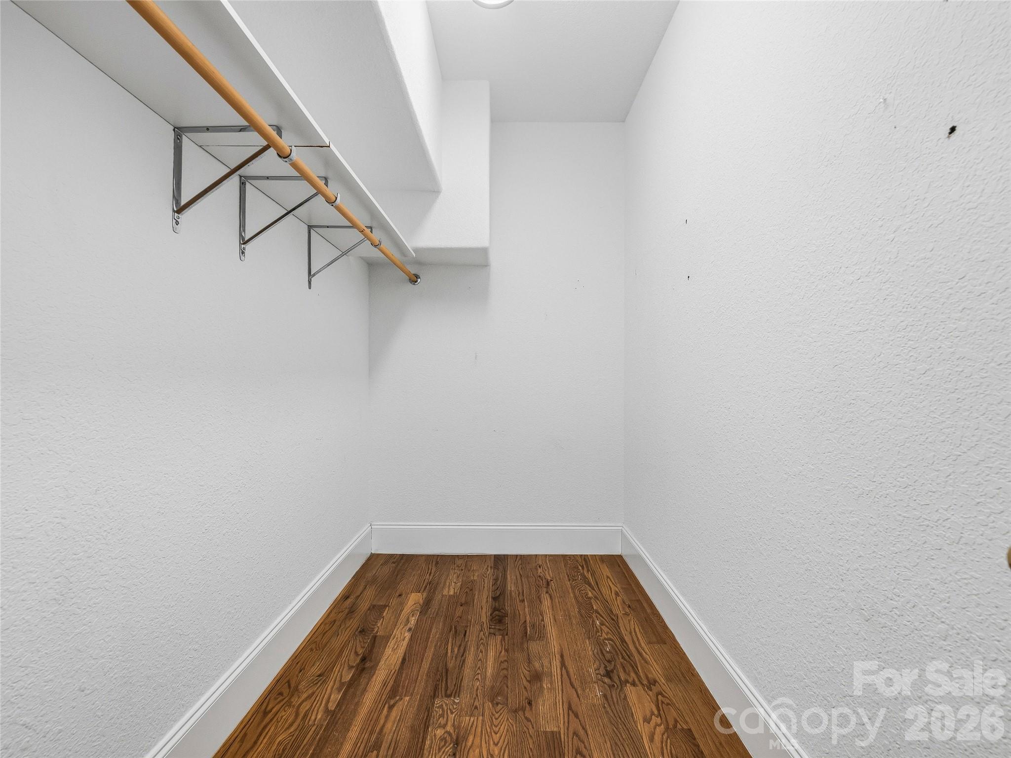 Red Fox - Residential