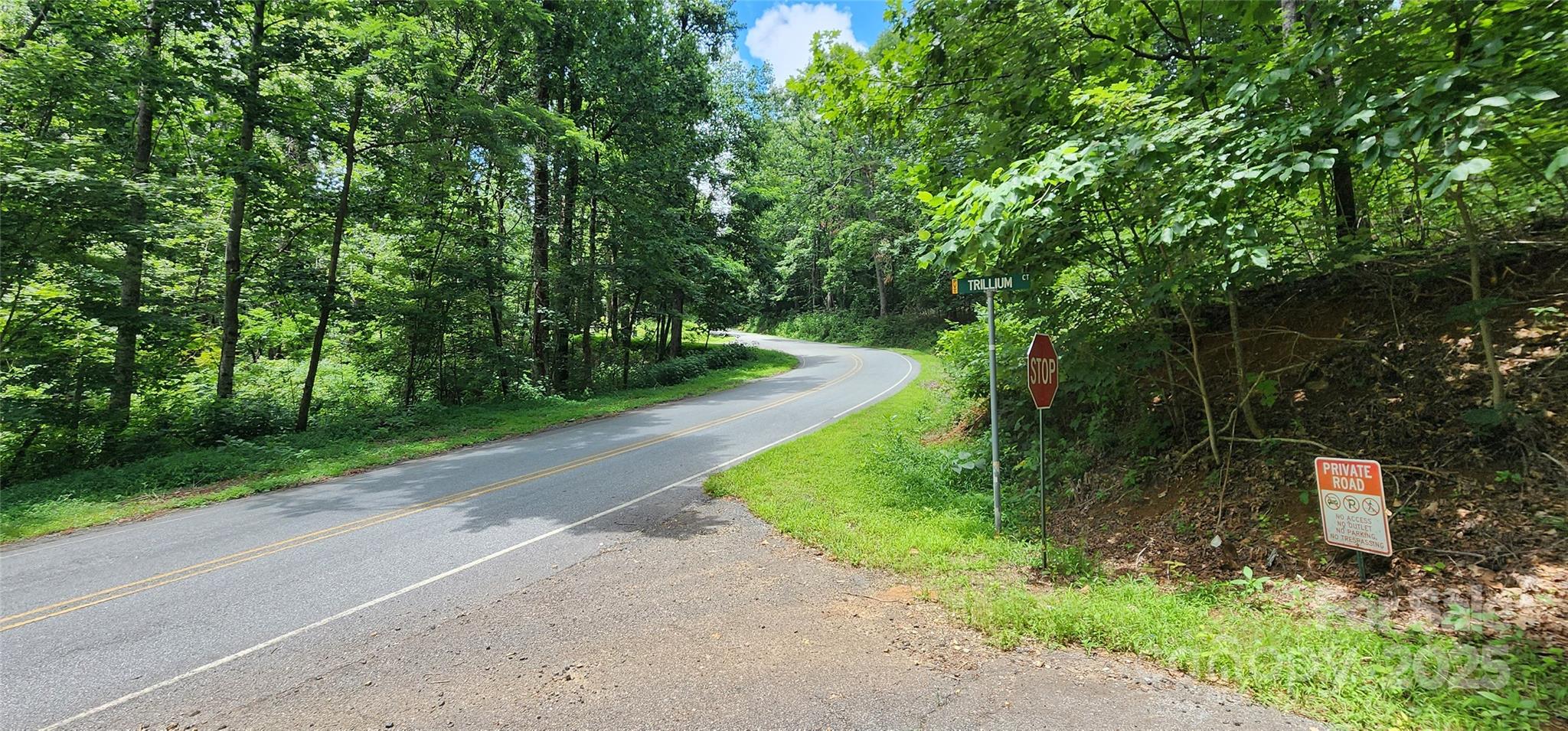 White Oak Mountain - Land