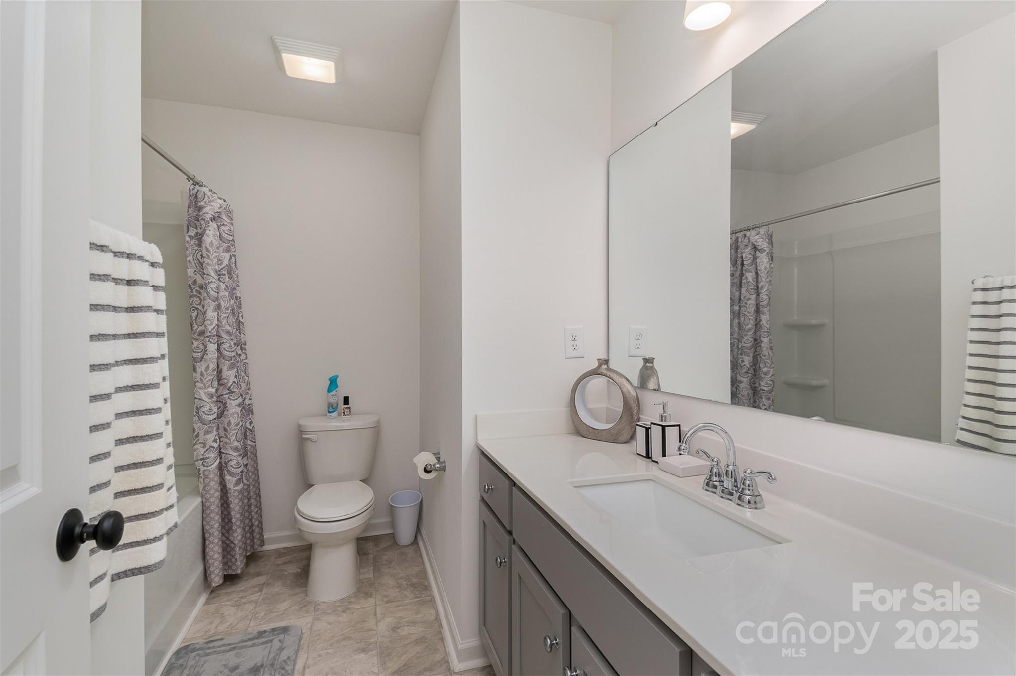 Landings at White Rose - Residential