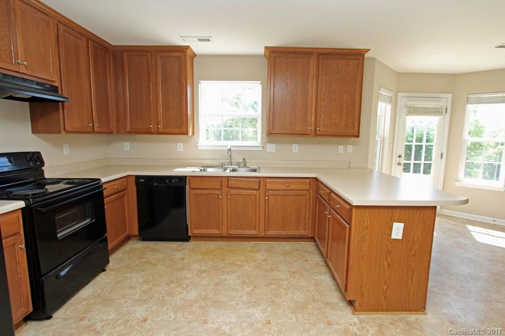 Sandy Pointe - Residential