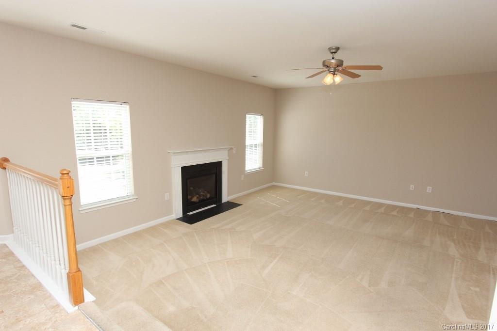 Sandy Pointe - Residential