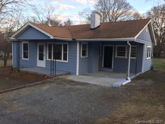Home has been updated with new flooring throughout the house, fresh paint inside and outside. Has spacious Living Room and Kitchen, updated faucets and light fixtures, and good size backyard area.
