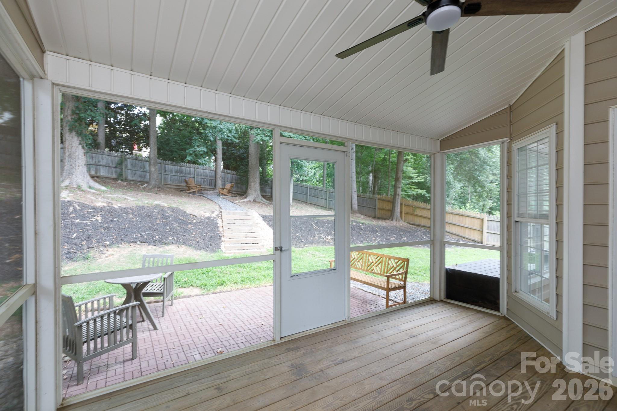 Royal Oaks - Residential