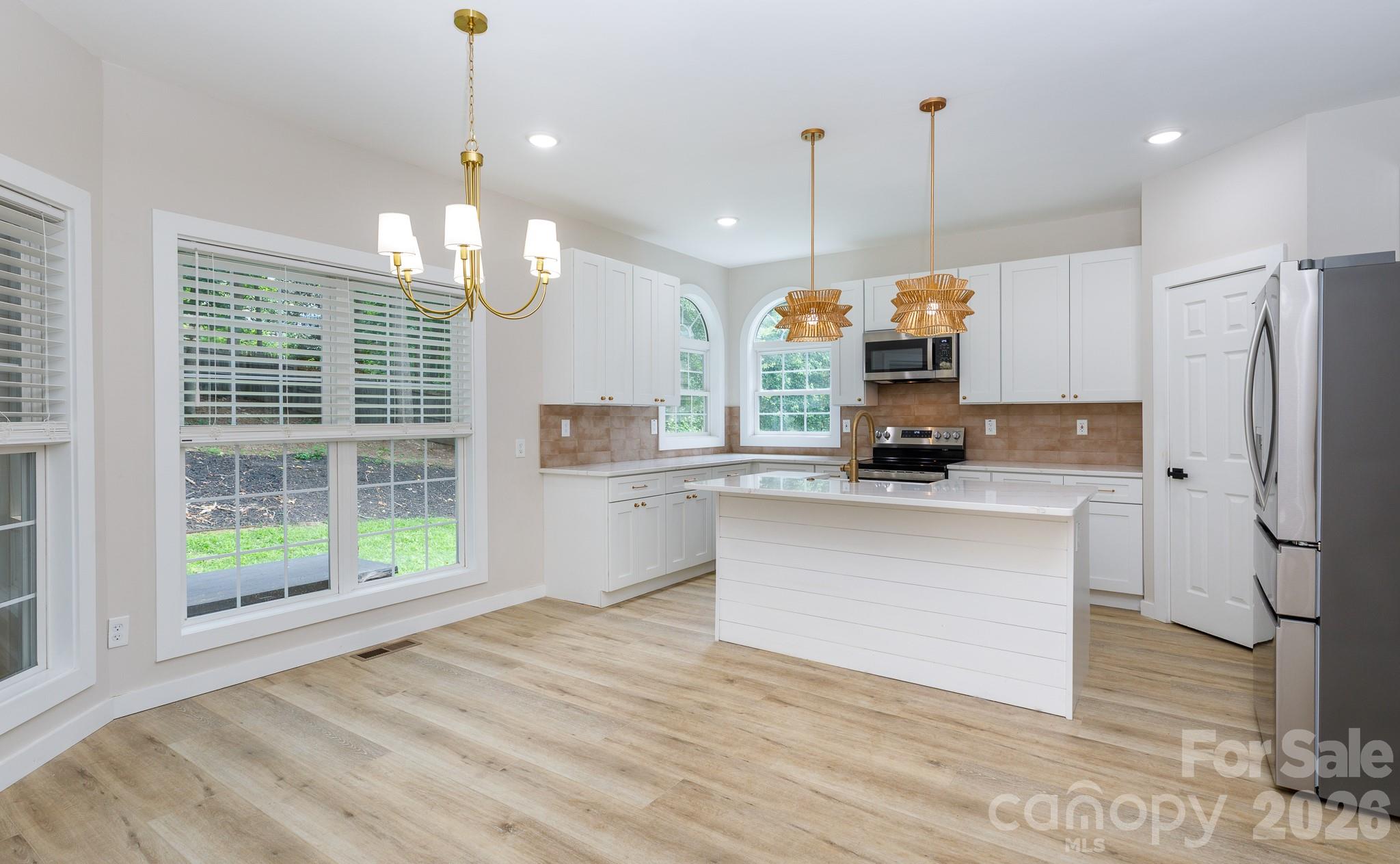 Royal Oaks - Residential