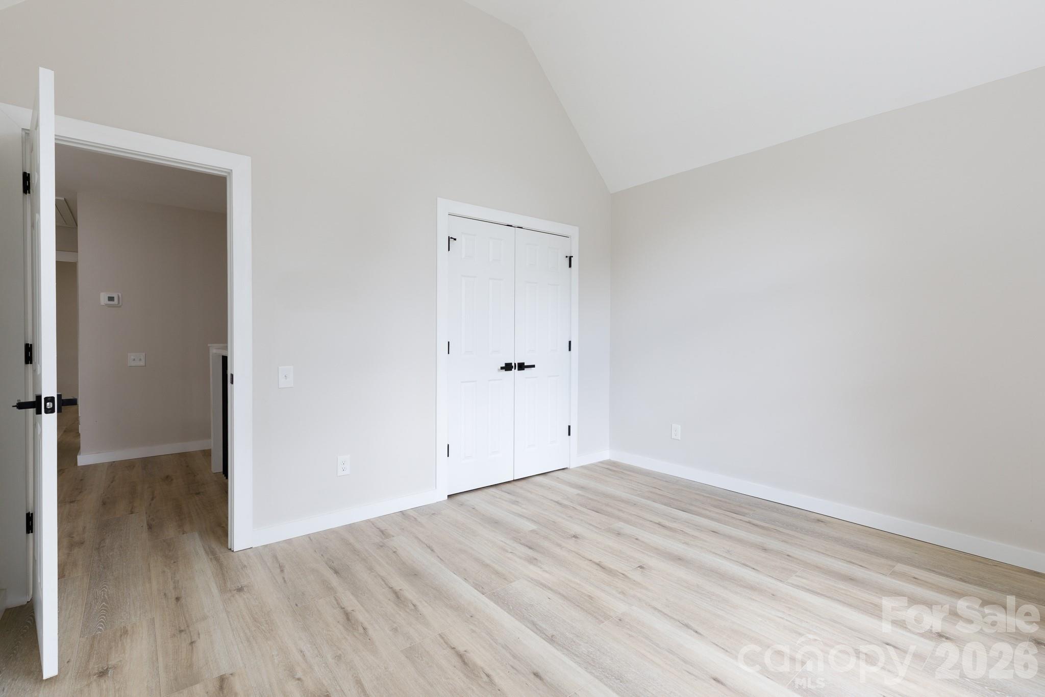 Royal Oaks - Residential