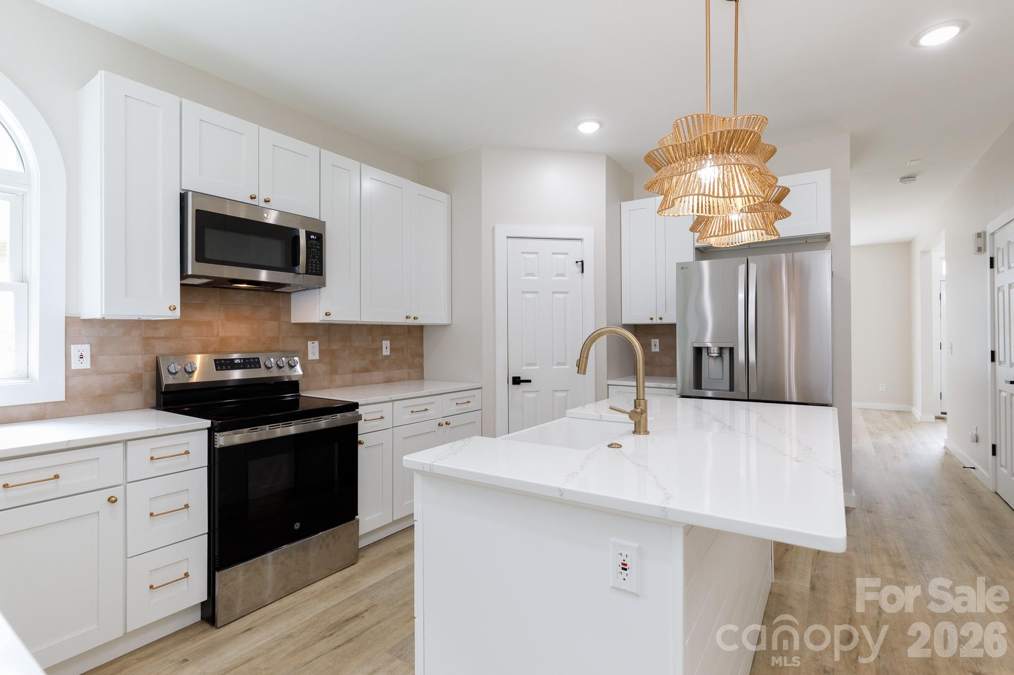 Royal Oaks - Residential