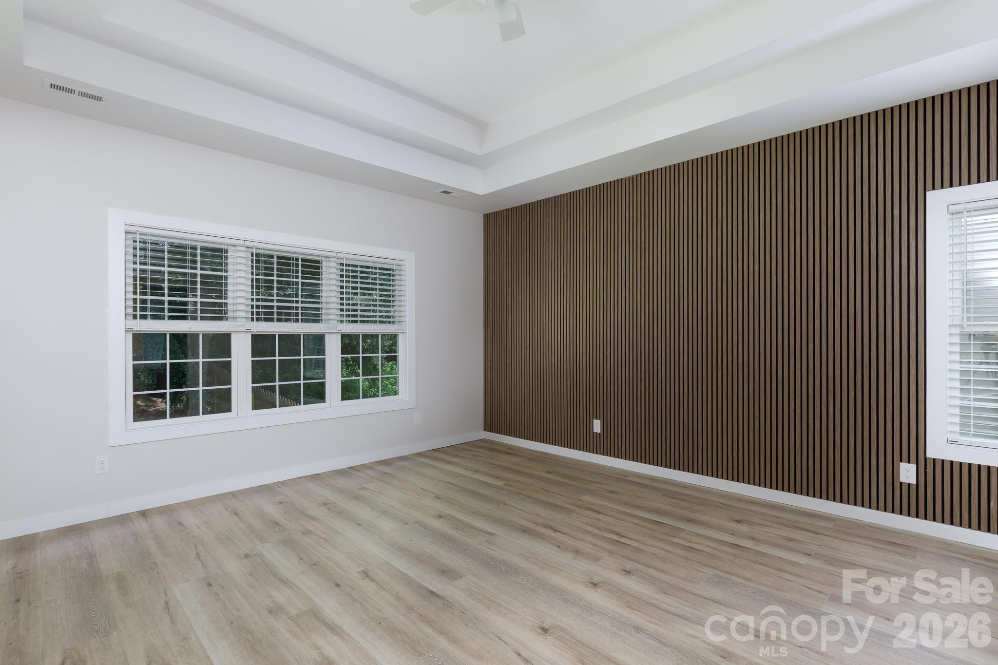 Royal Oaks - Residential