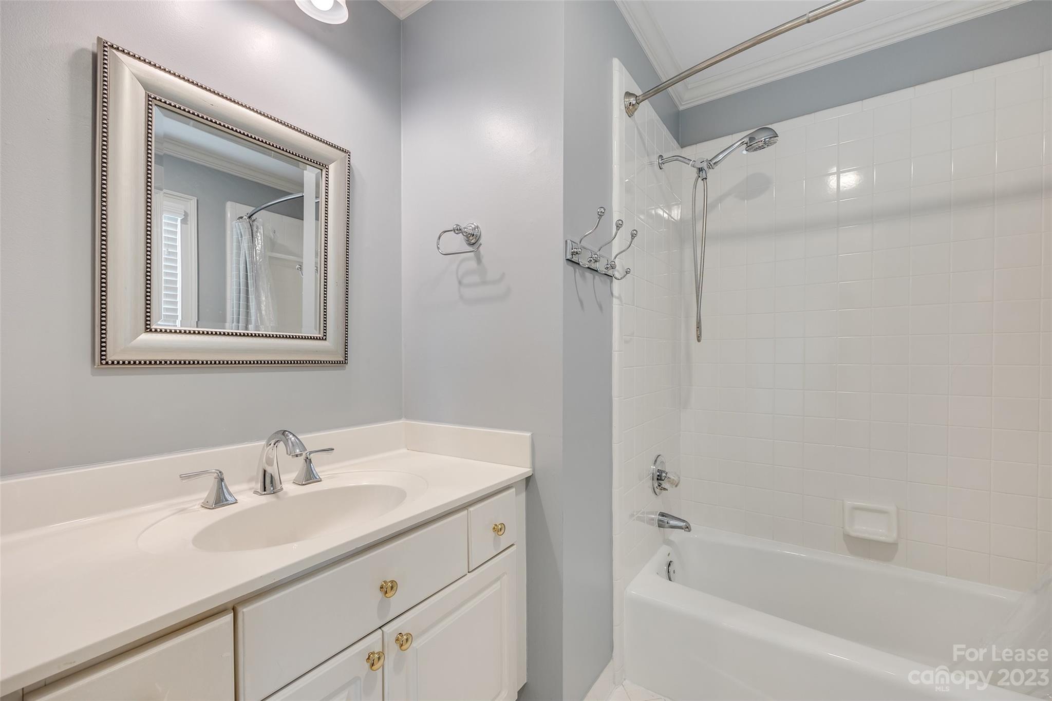 Riverpointe - Residential Lease