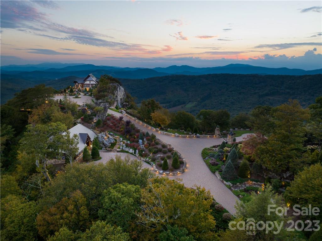Linville Ridge - Residential