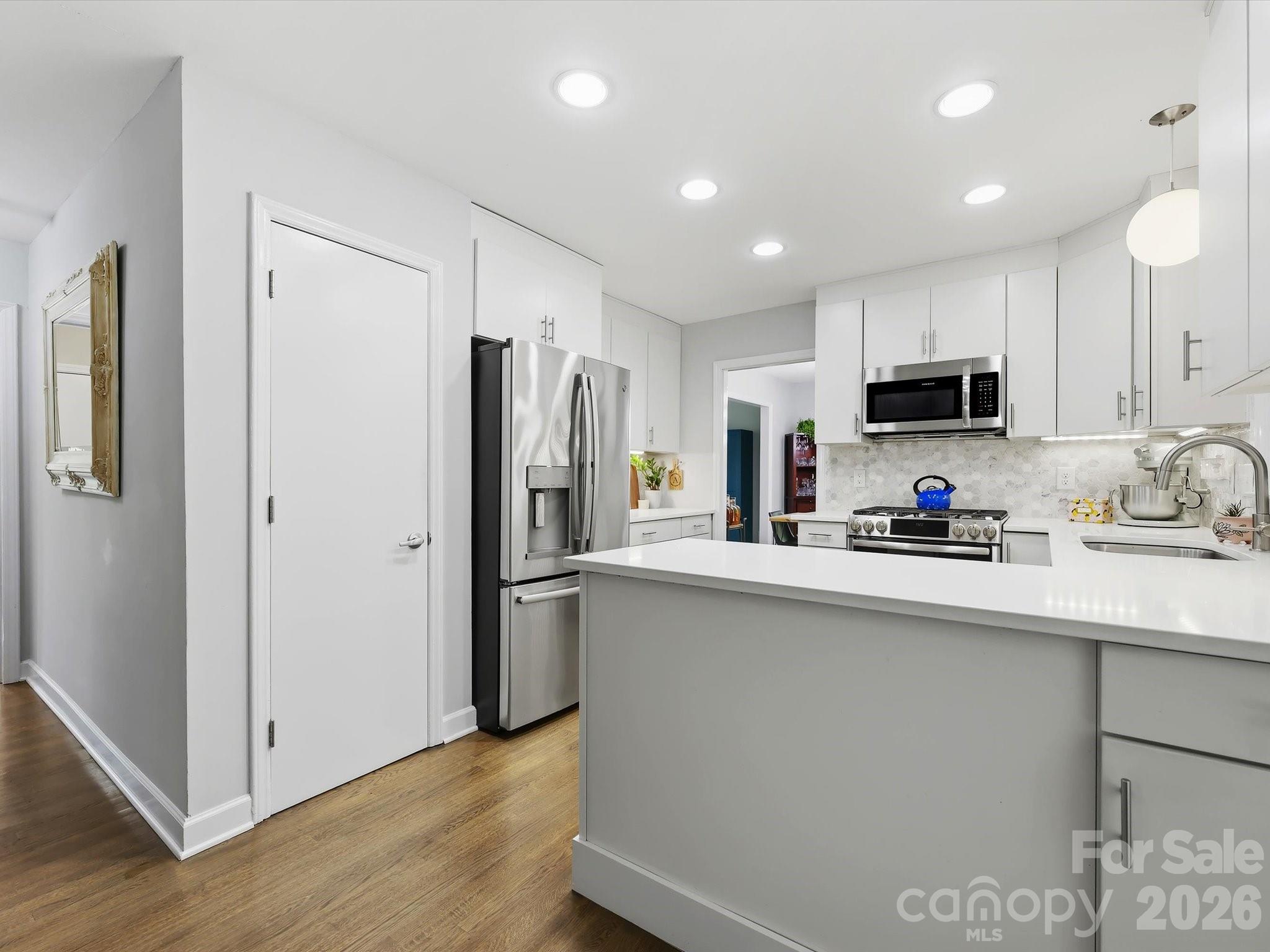 Lansdowne - Residential