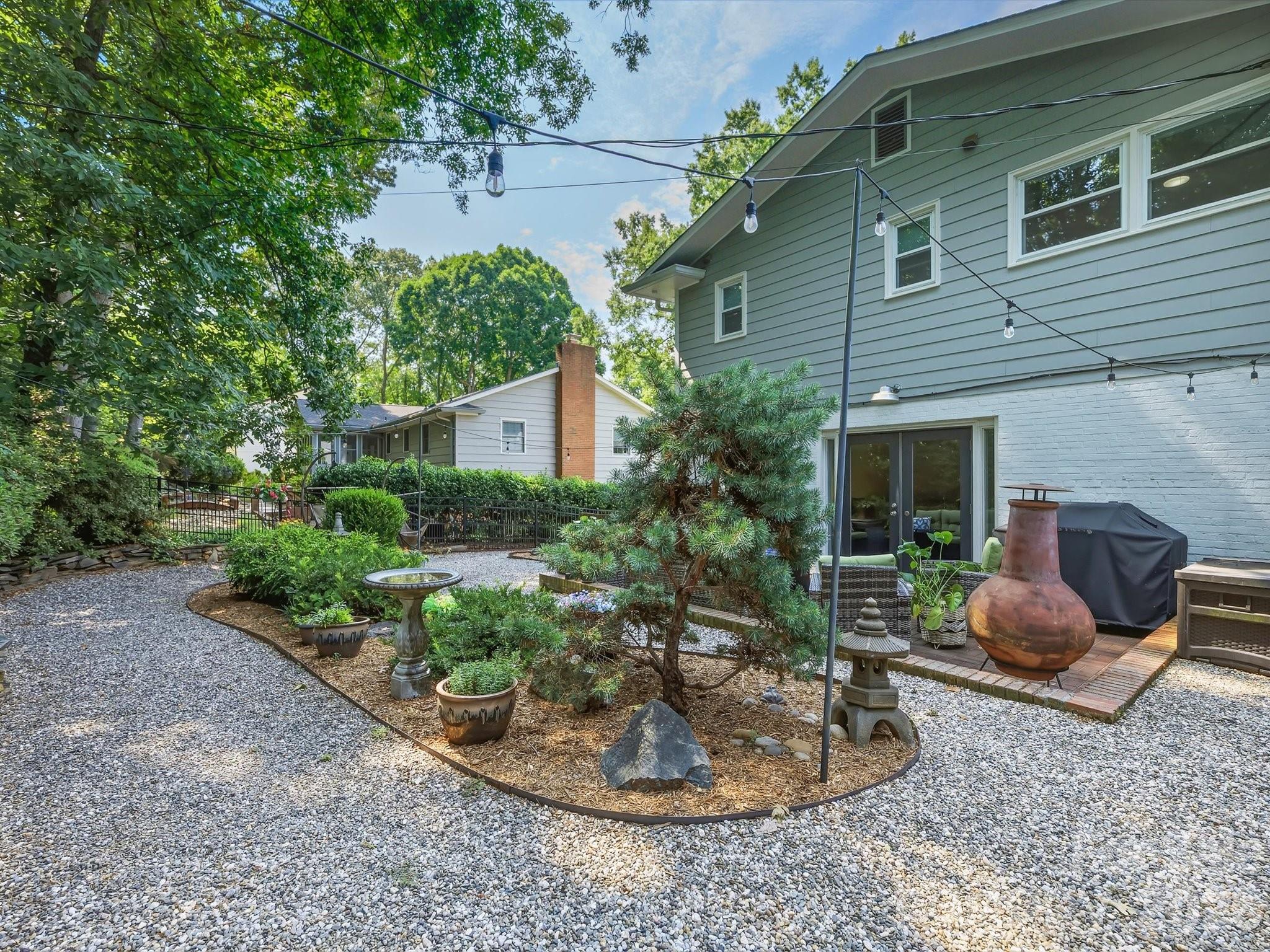 Lansdowne - Residential