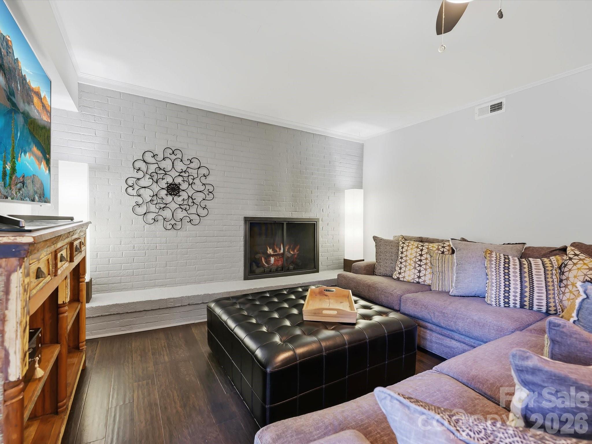 Lansdowne - Residential