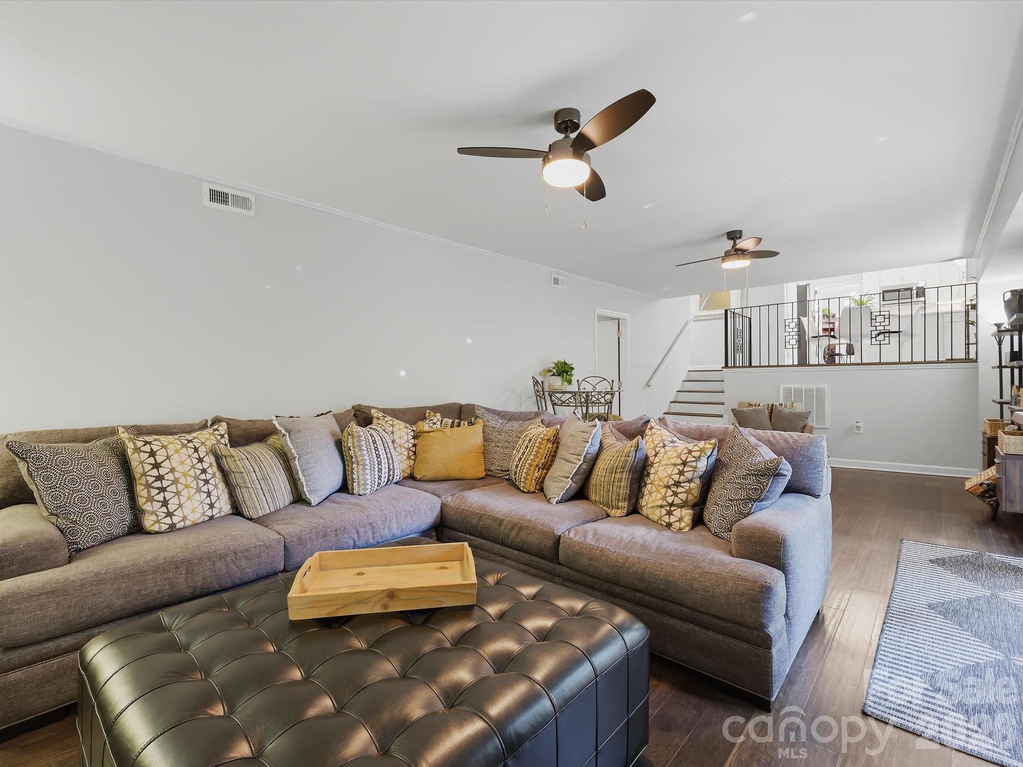 Lansdowne - Residential