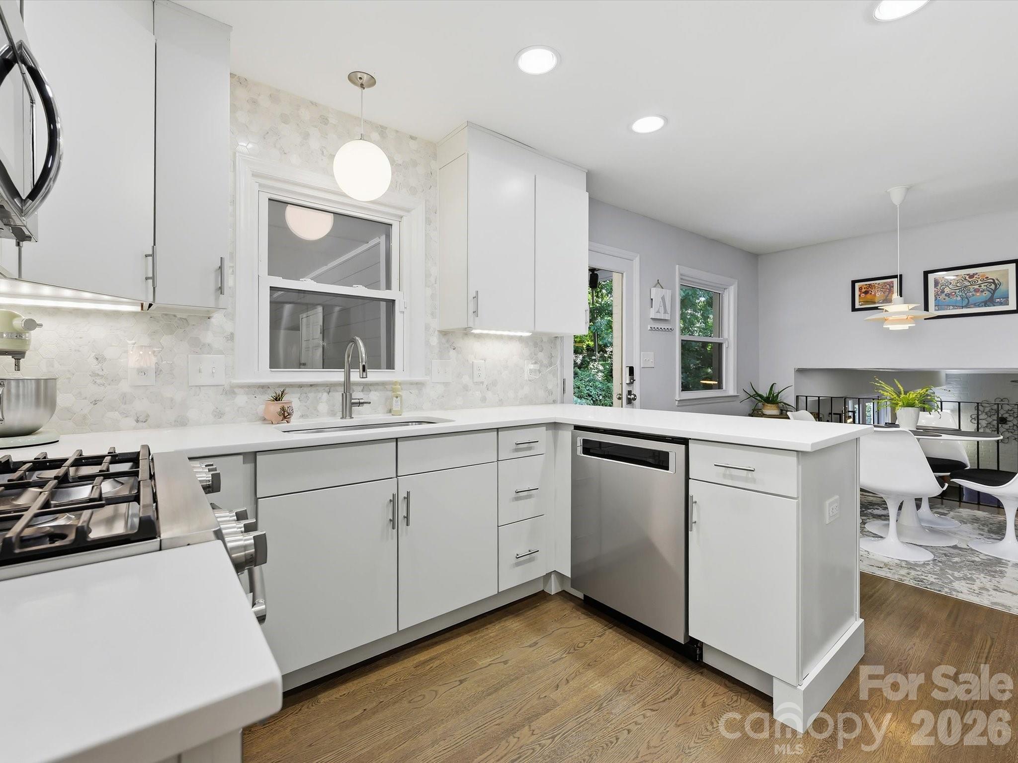 Lansdowne - Residential