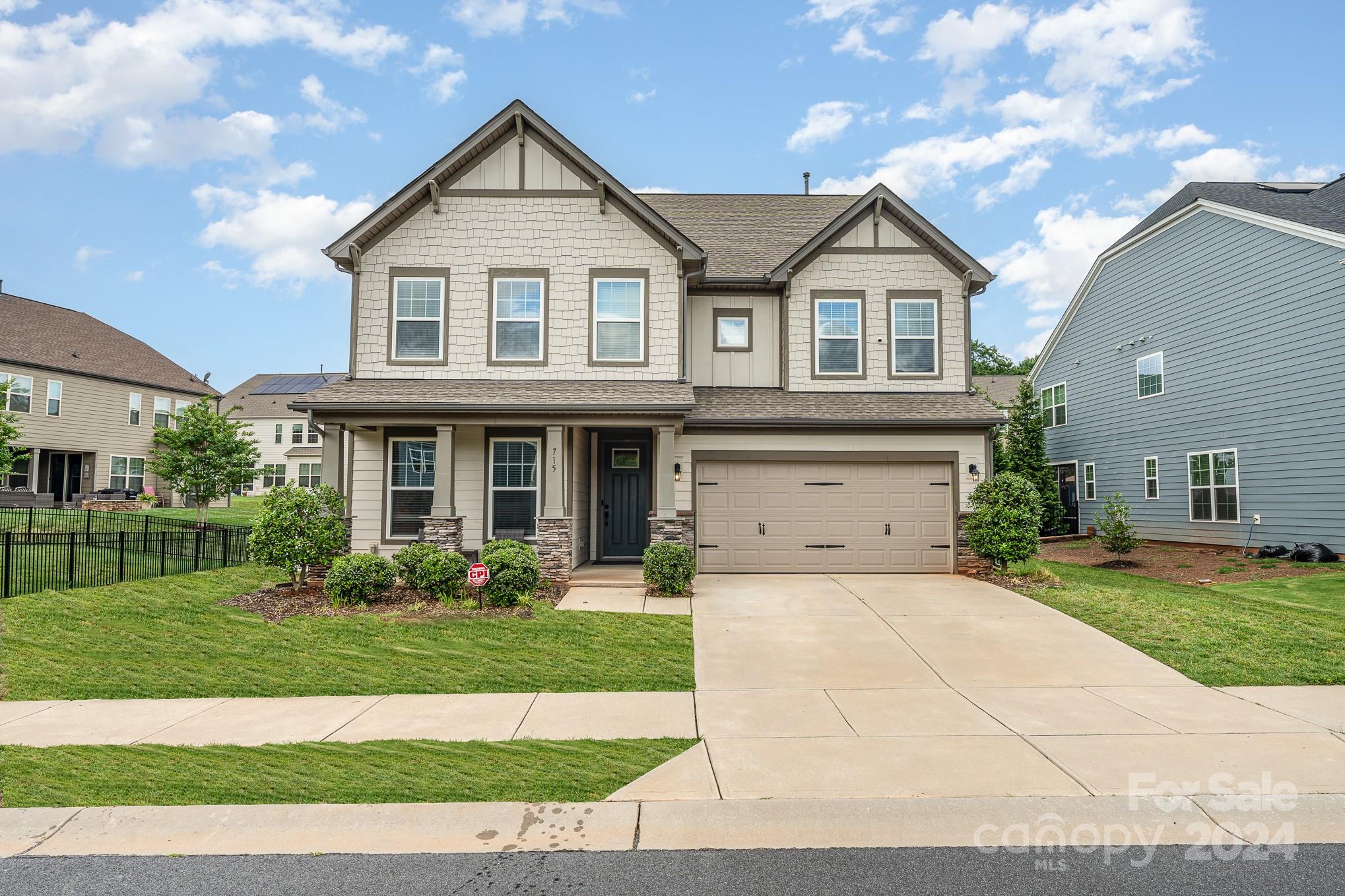 Oakland Pointe - Residential