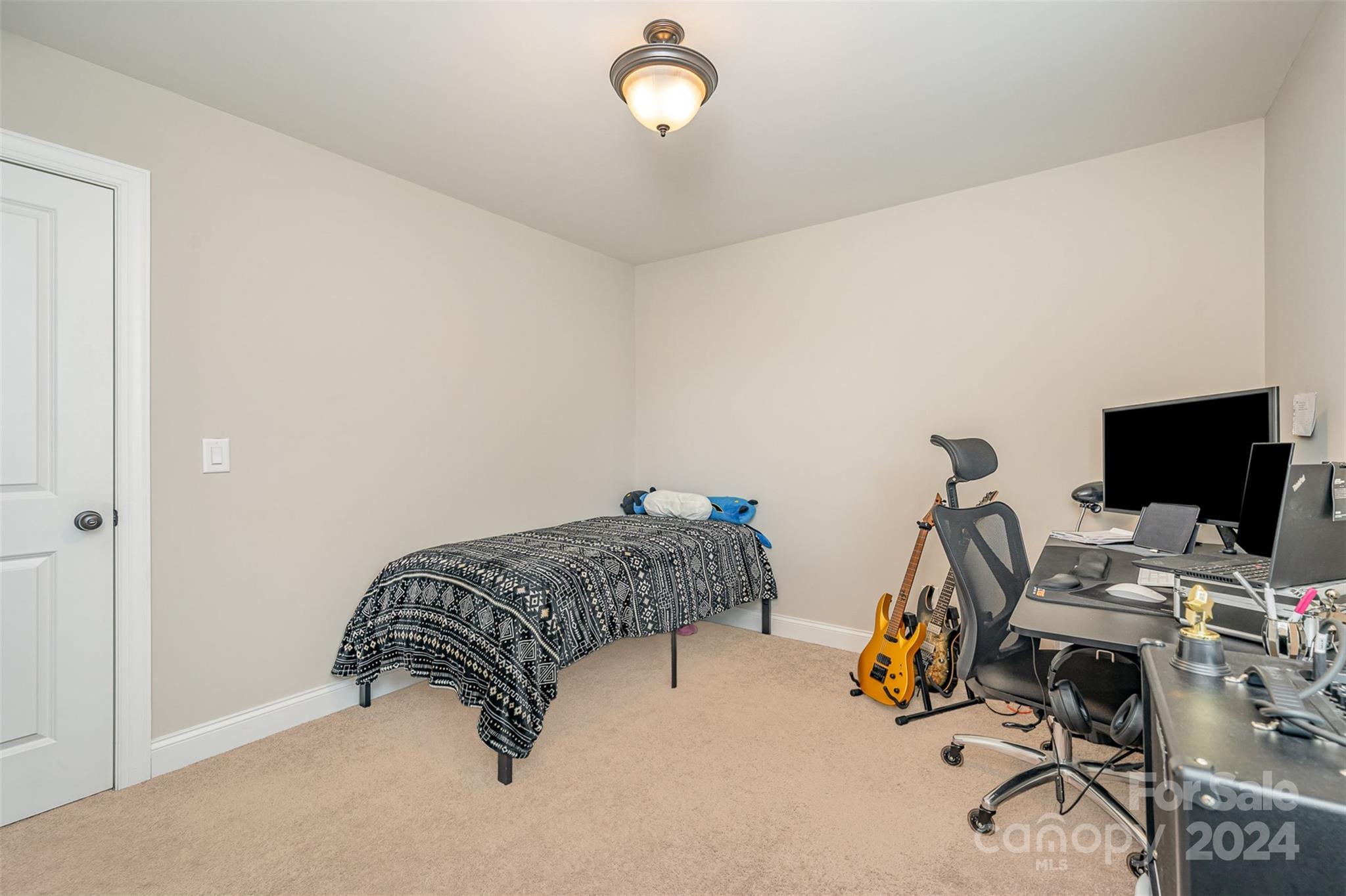 Oakland Pointe - Residential