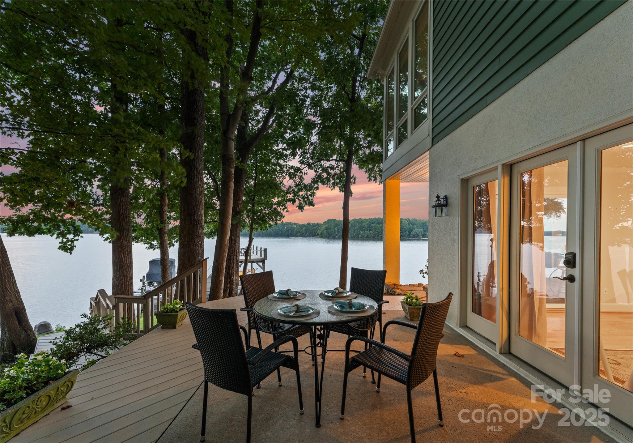 Stonemarker Pointe - Residential