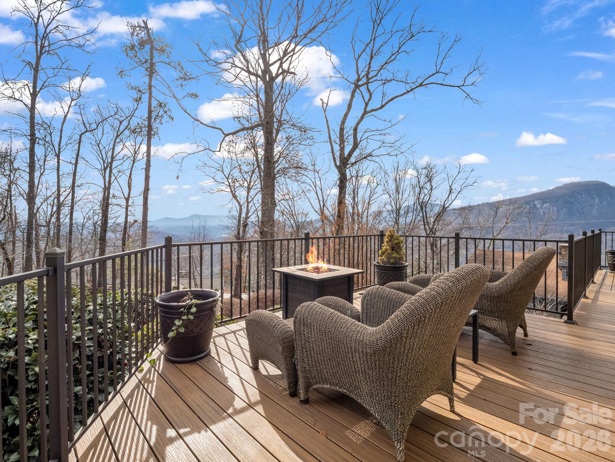 Rumbling Bald on Lake Lure - Residential