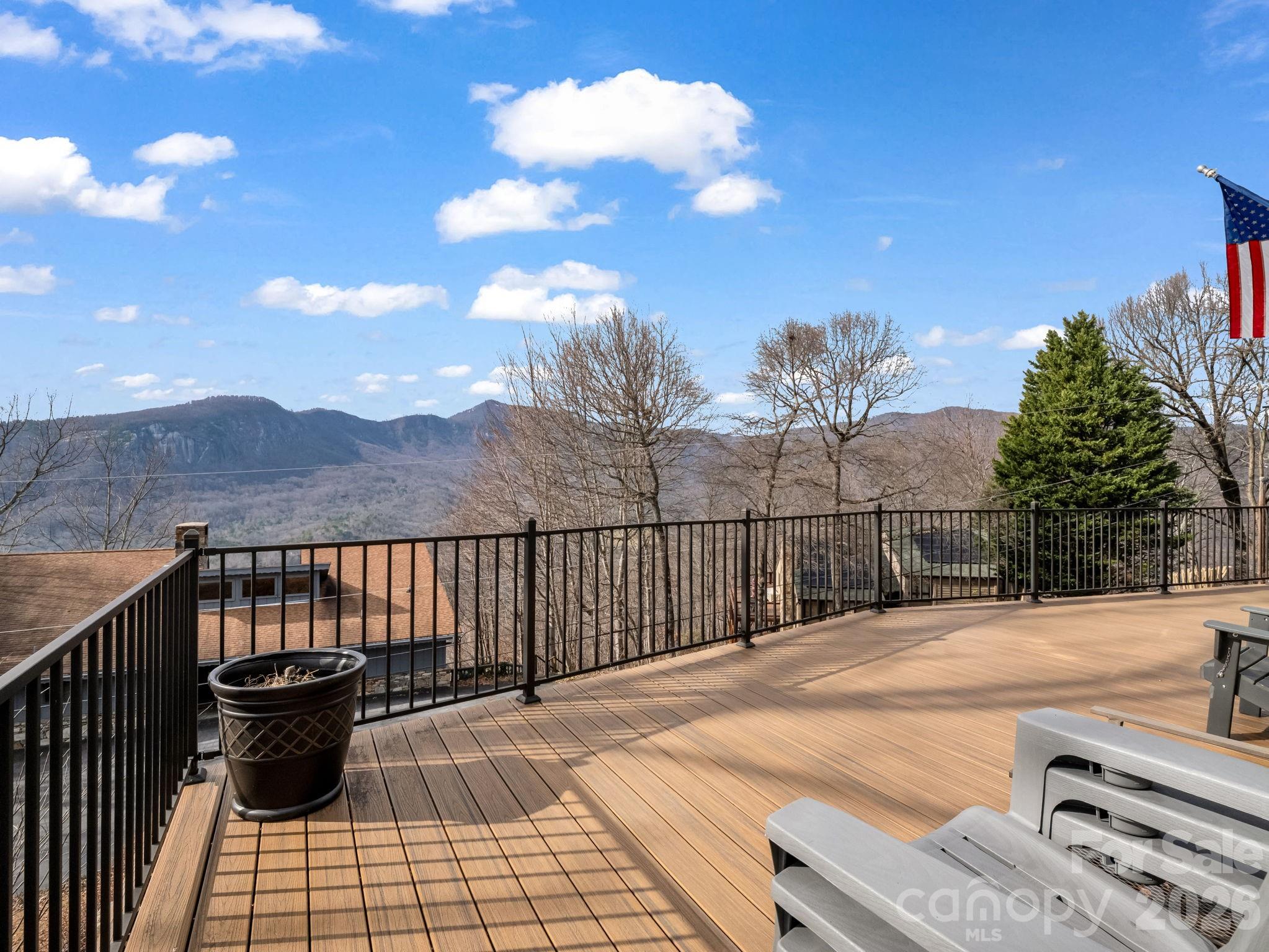 Rumbling Bald on Lake Lure - Residential