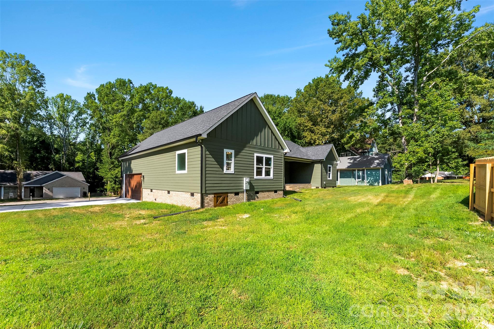Hillcrest - Residential
