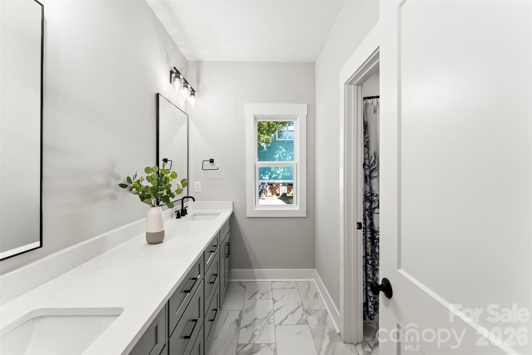 Hillcrest - Residential