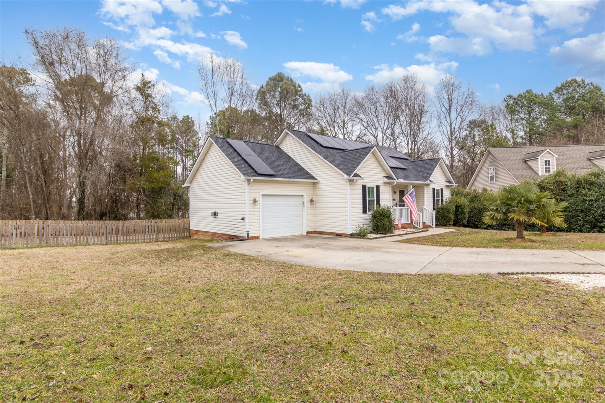 Lakeside - Residential
