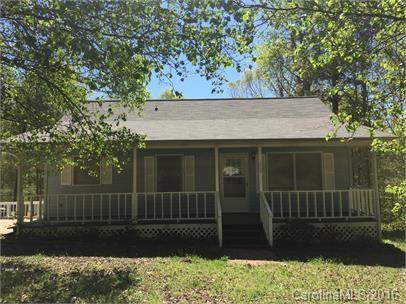 Beautiful 3 bedroom, 1 bathroom home located on a secluded street in desirable Lancaster, SC. Ample parking, nice deck, and great backyard make this a must have!