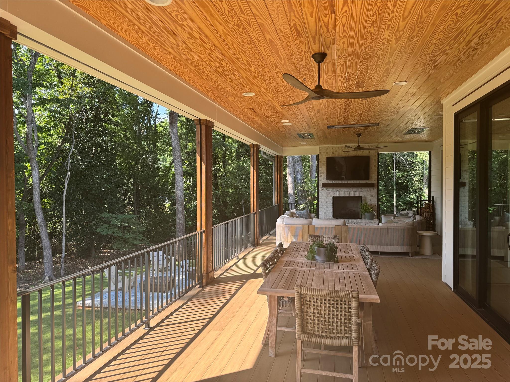 Jefferson Park - Residential