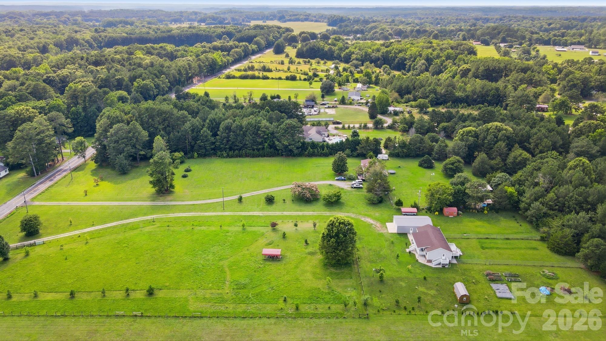 Mallard Lakes - Residential