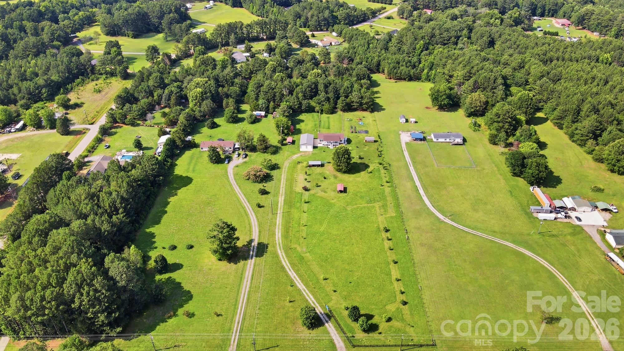 Mallard Lakes - Residential