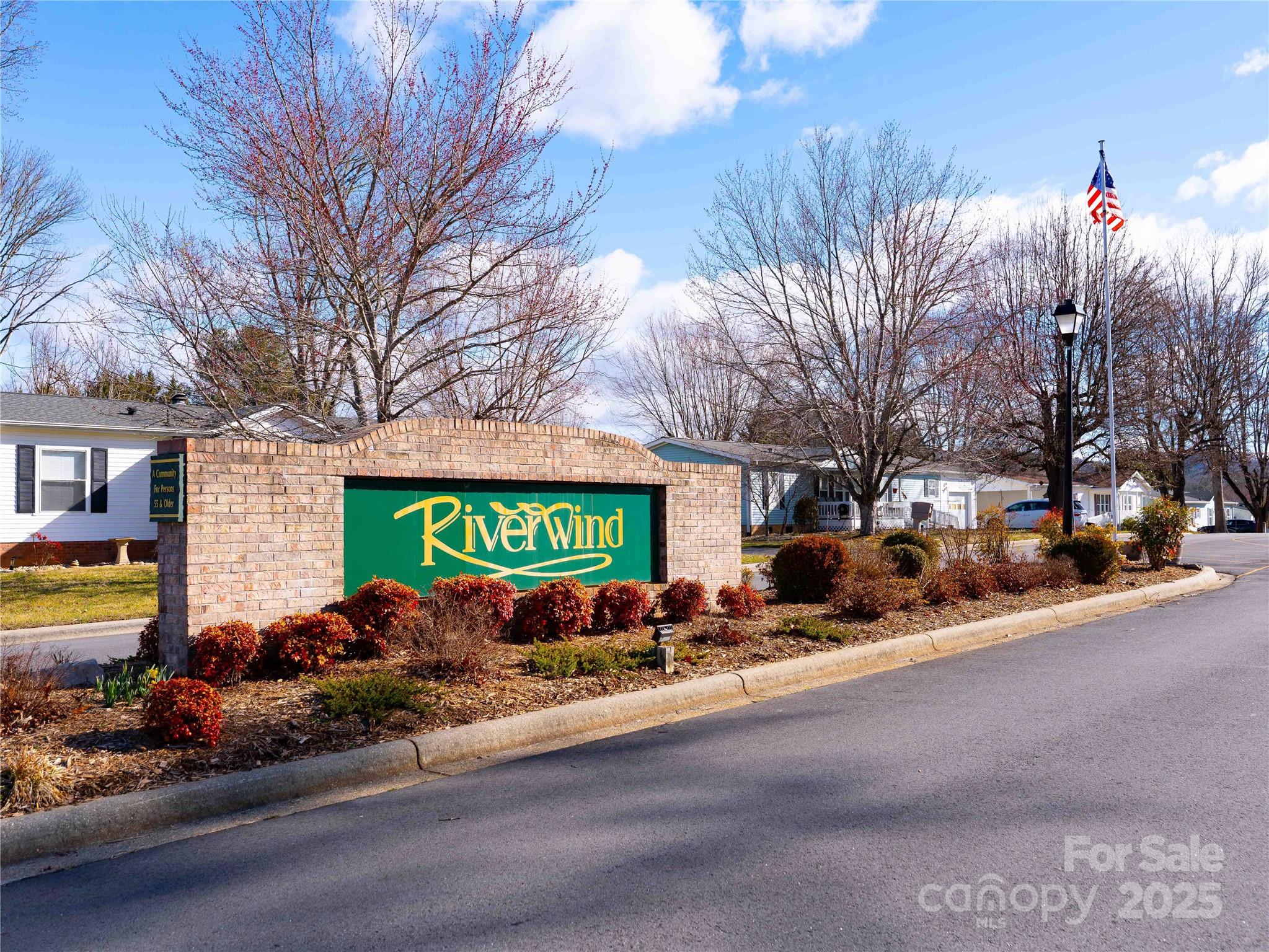Riverwind - Residential