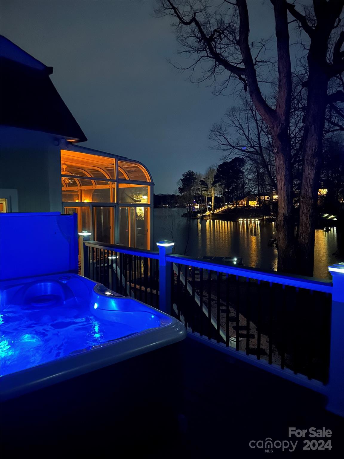 Tega Cay - Residential