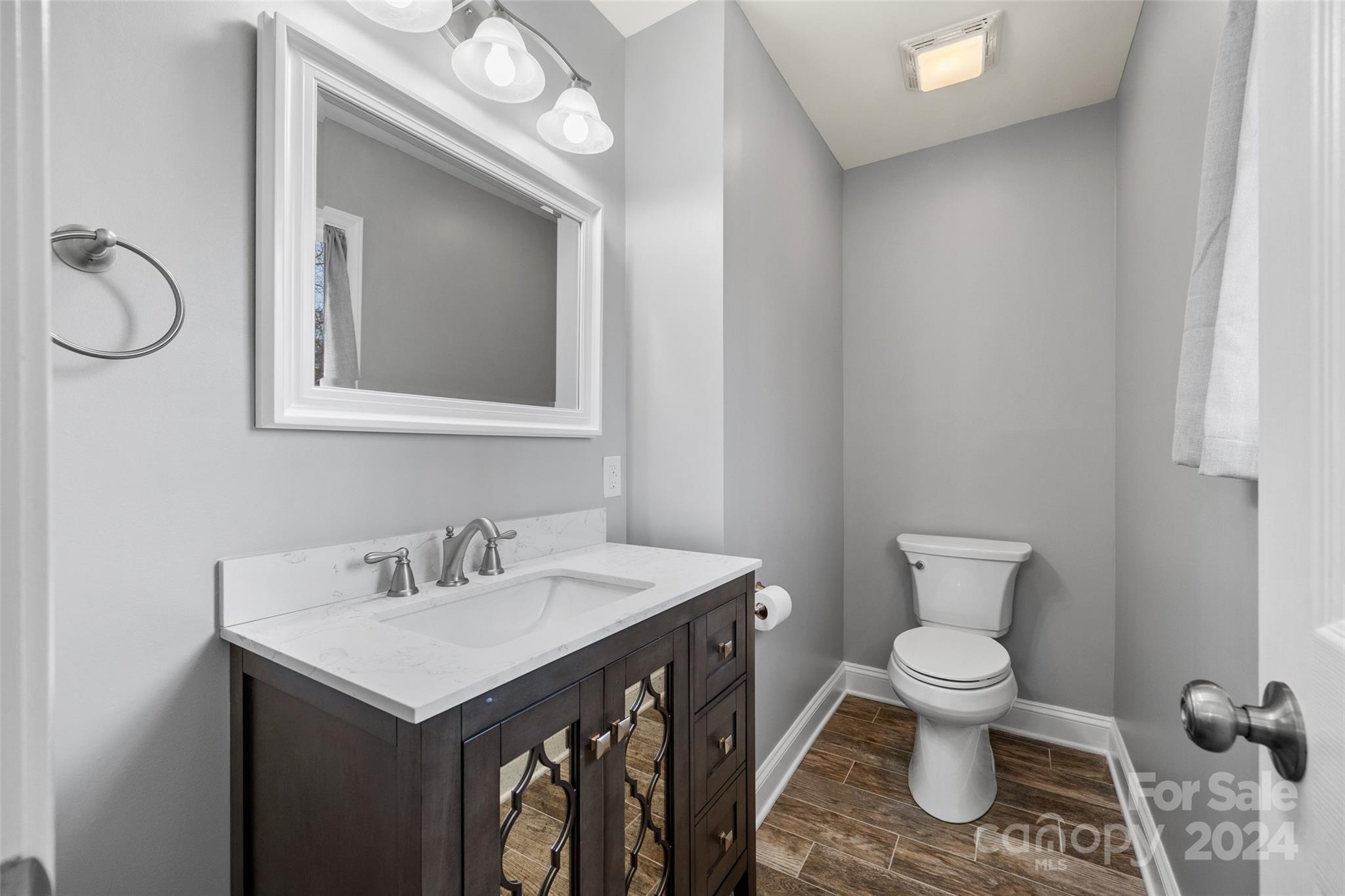 Tega Cay - Residential