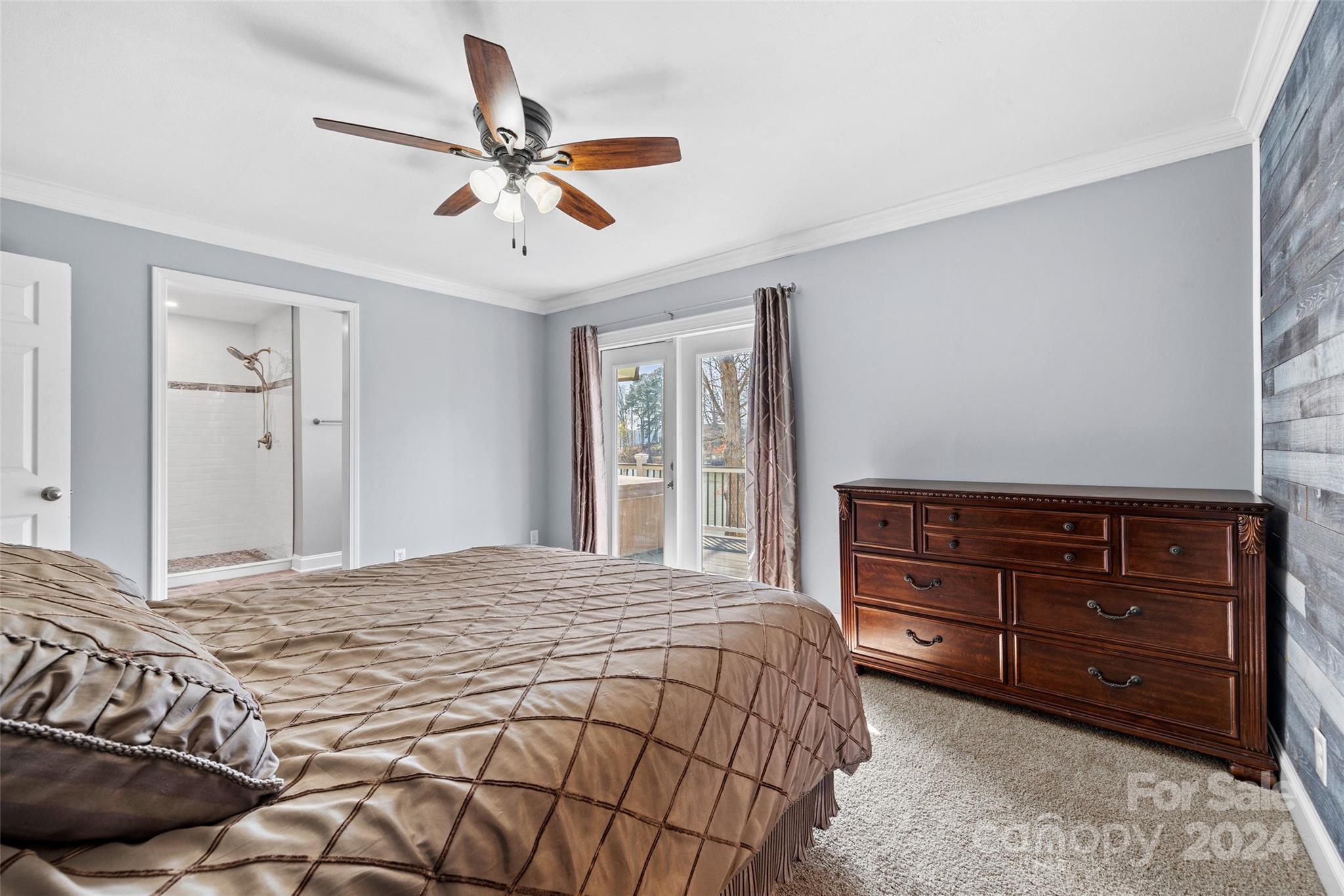 Tega Cay - Residential