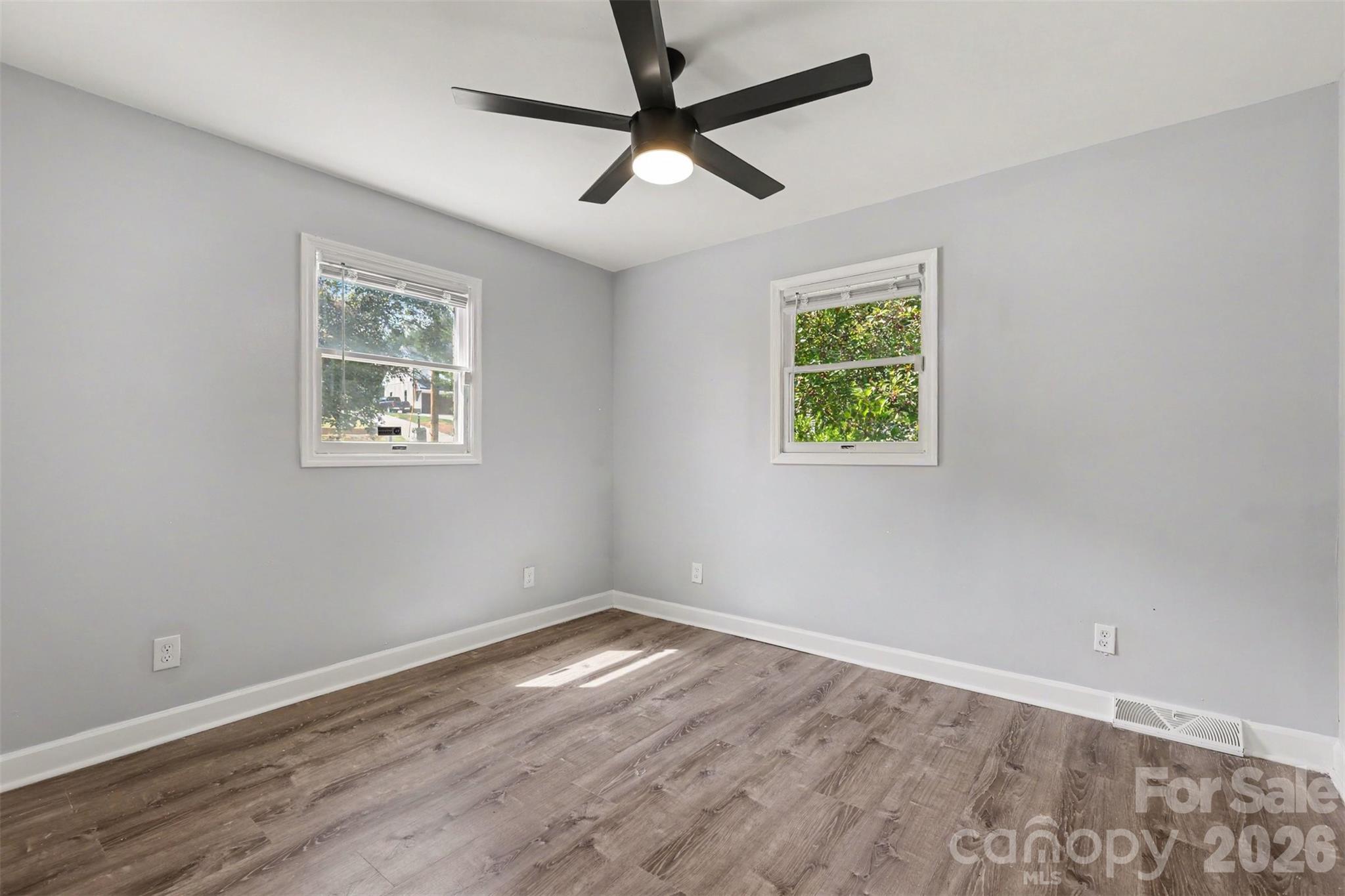 Land Harbor - Residential