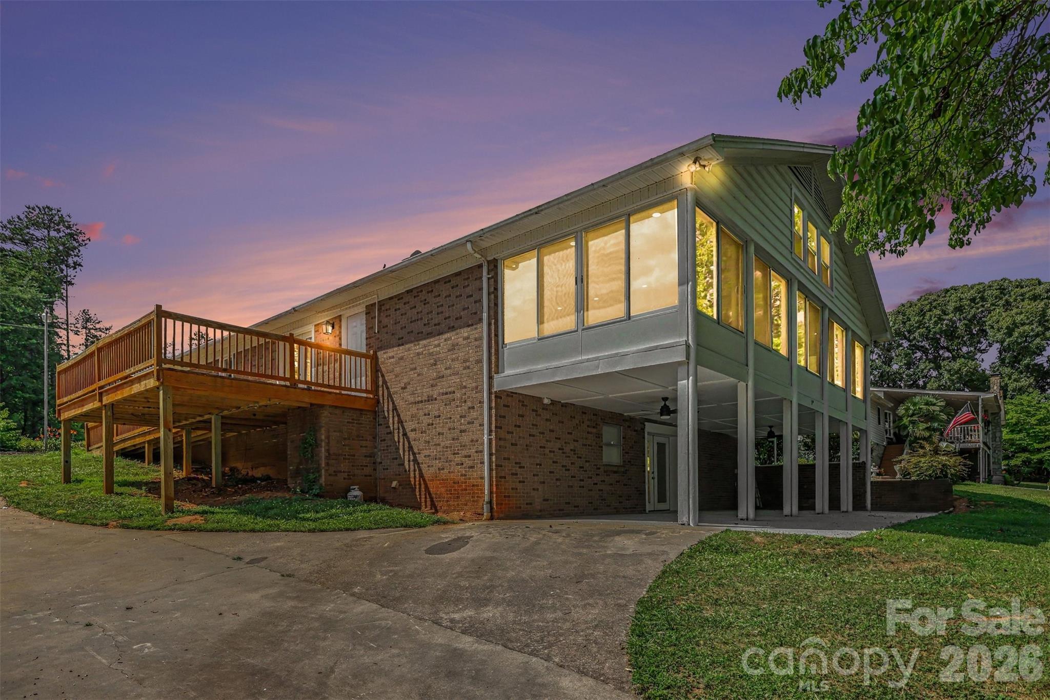 Land Harbor - Residential