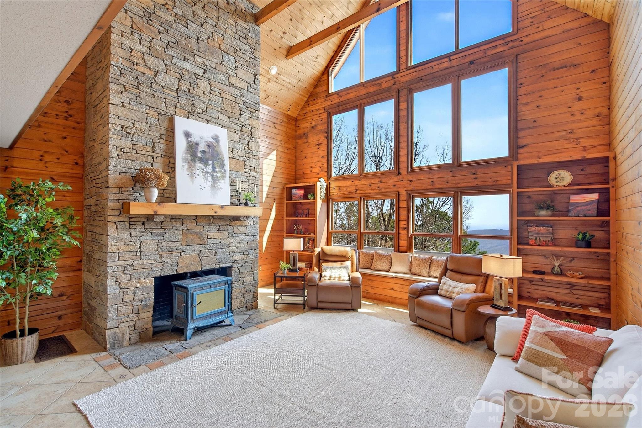 Gateway Mountain - Residential