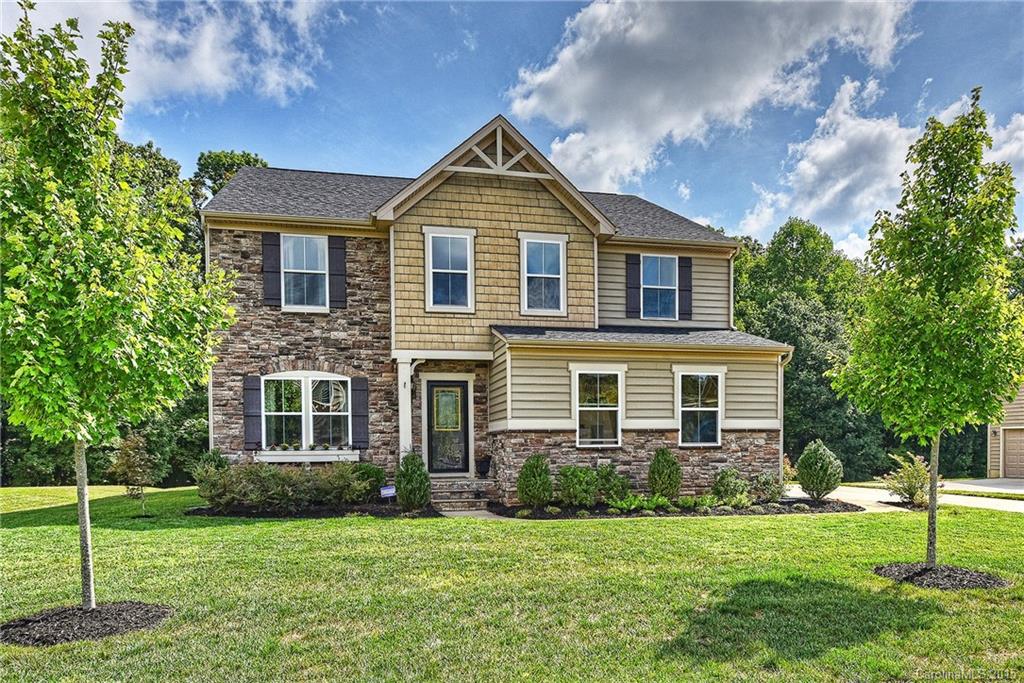 "Location! Location!" Home full of curb appeal & upgrades on one of the "Most Desired" streets in Rosemont right at 2 cul-de-sacs & close to the pool, playground & club house! Upgrades include a gas stove/oven, bronzed hdwre, upgraded lighting throughout, an extended kitchen island, and upgraded vinyl in kitchen & baths. Master incls 2 huge closets, dual granite vanities, garden tub & shower. Other features not to miss are the tankless water heater, dual zone A/C, walk-in pantry and the deck!