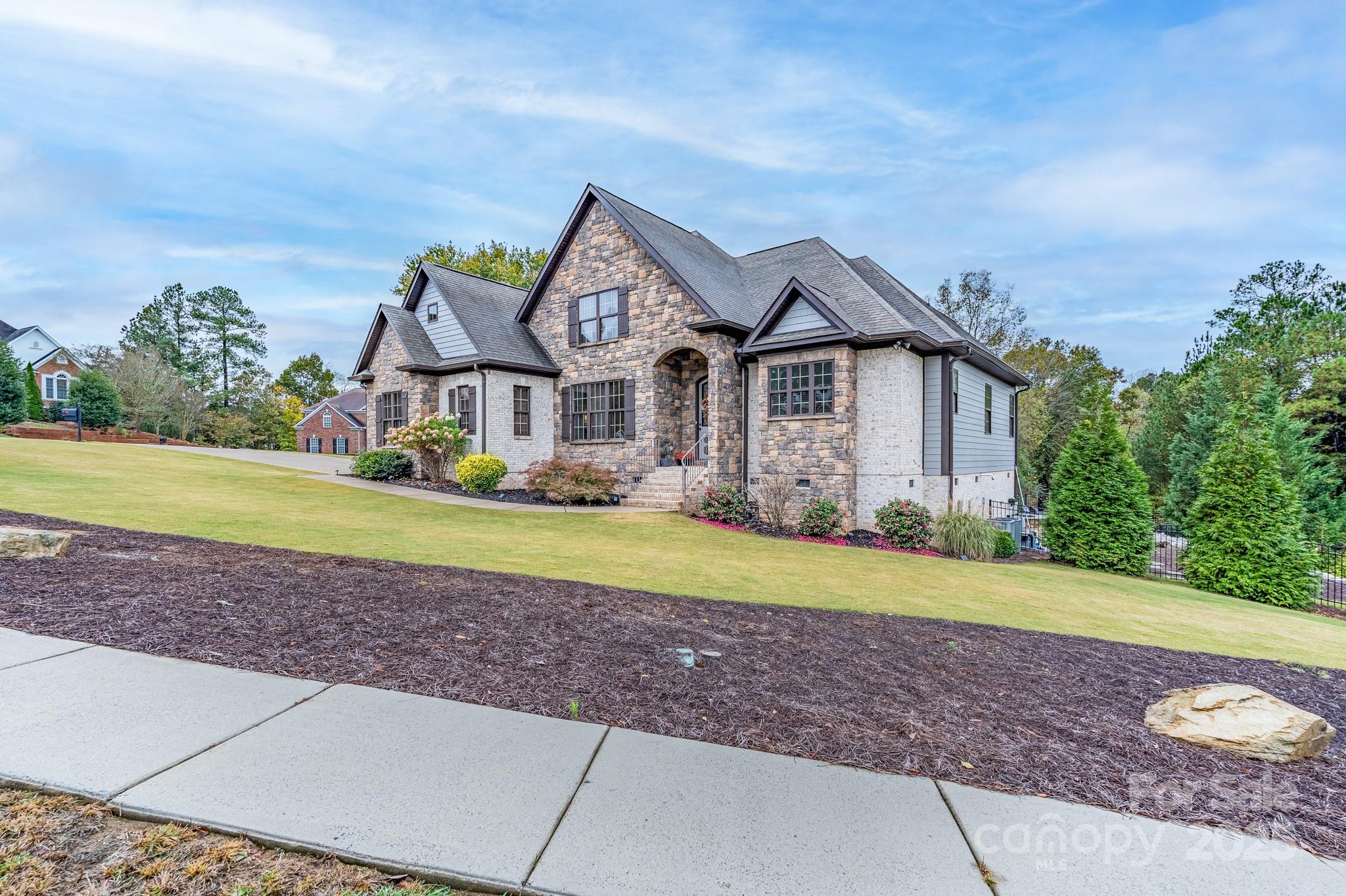 Waterford Glen - Residential