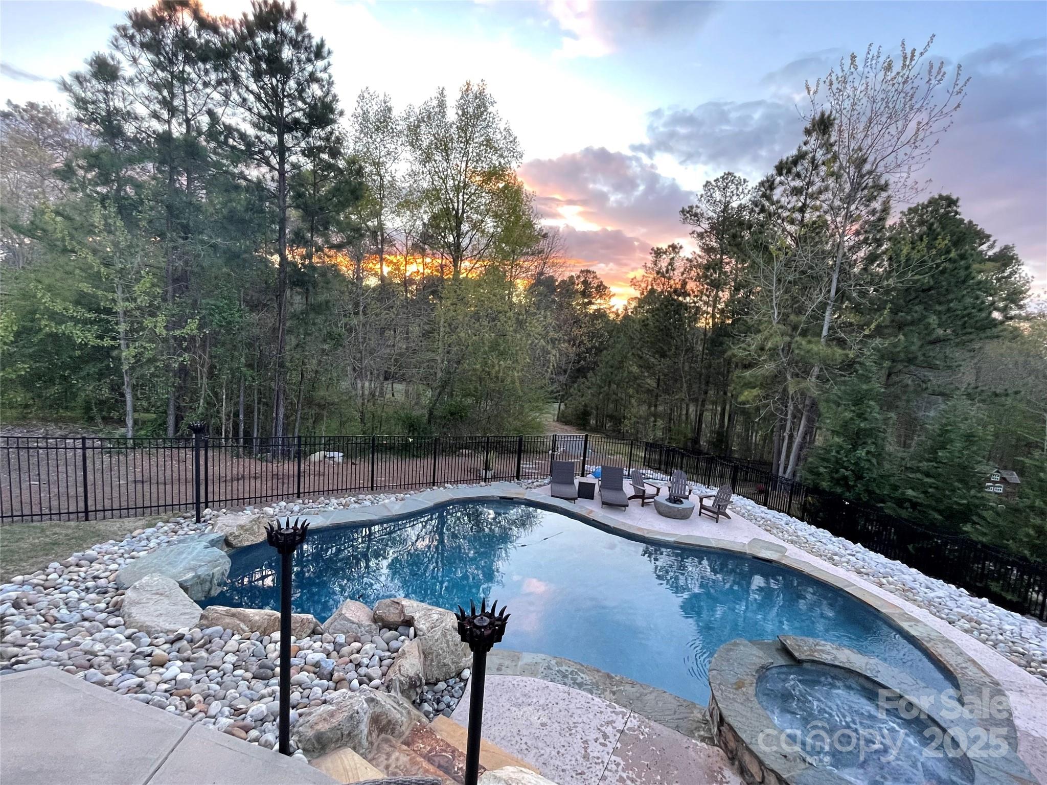 Waterford Glen - Residential