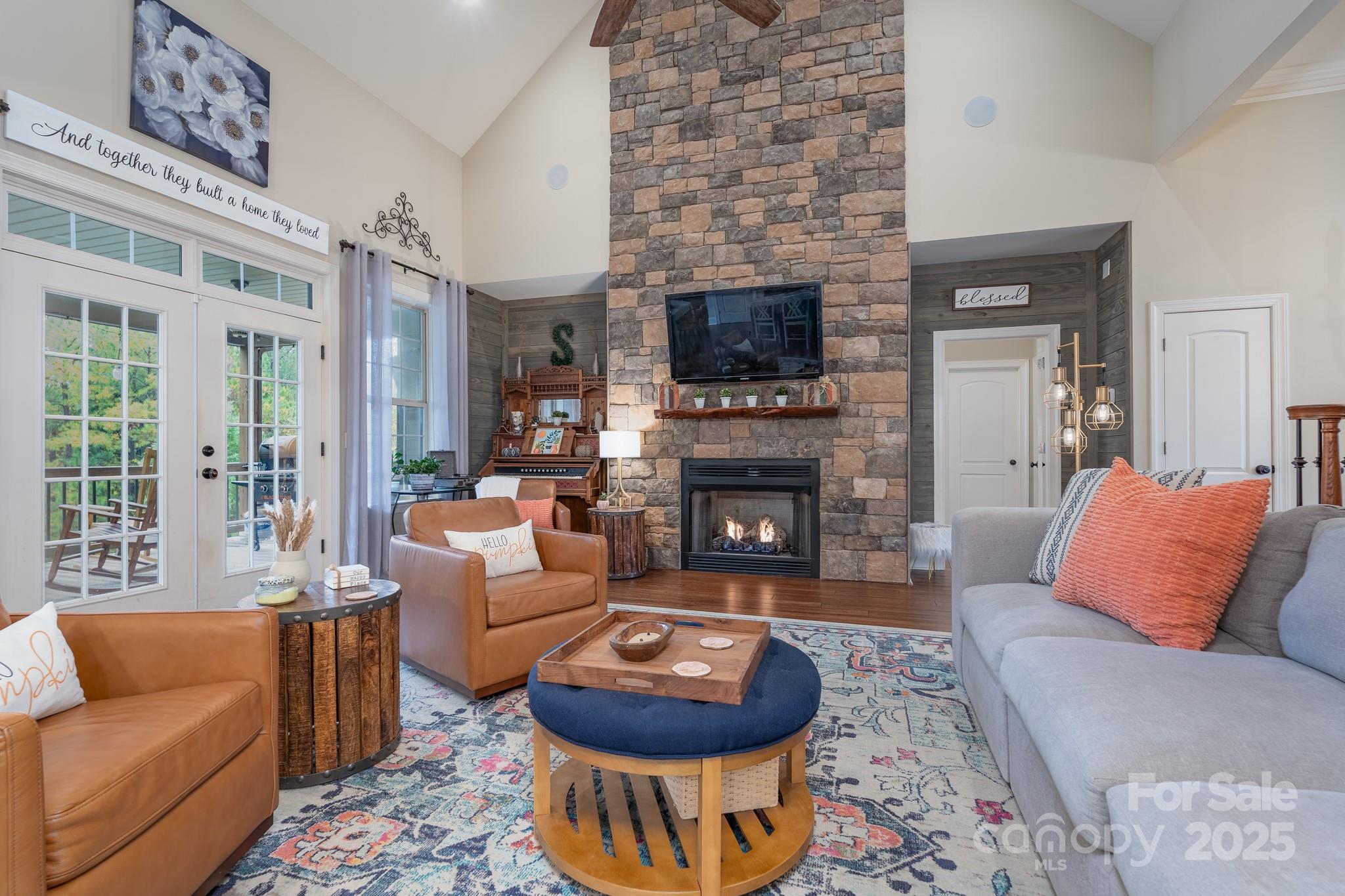 Waterford Glen - Residential