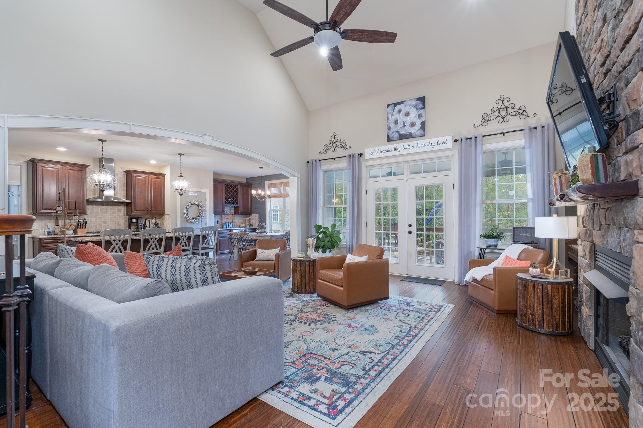 Waterford Glen - Residential