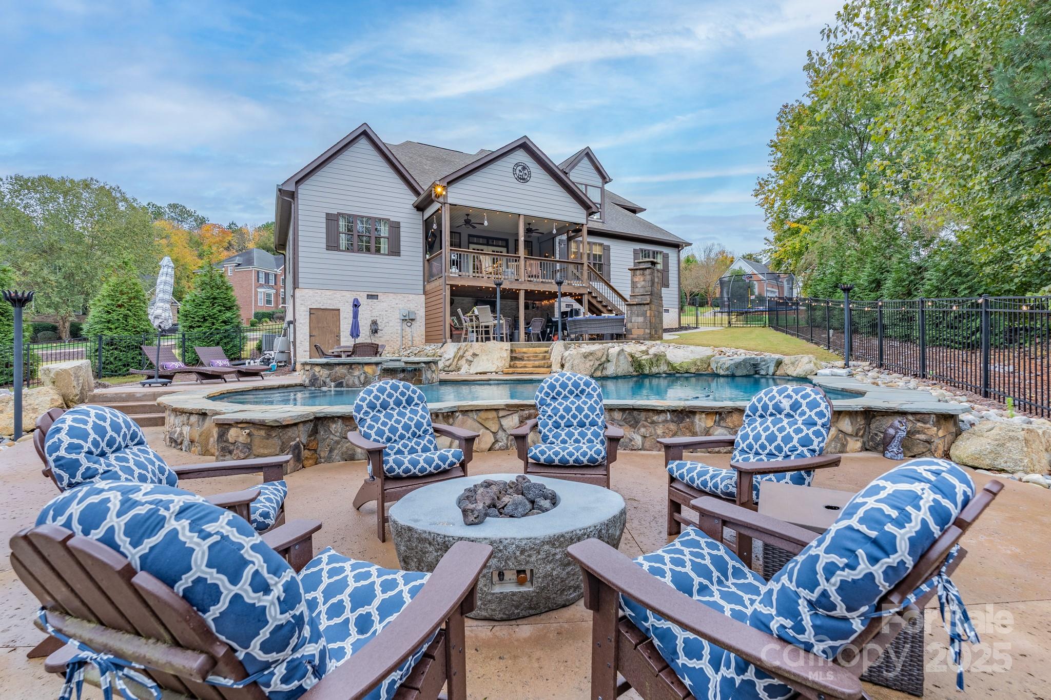 Waterford Glen - Residential