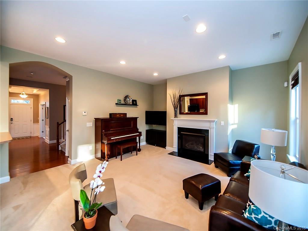 Macaulay - Residential