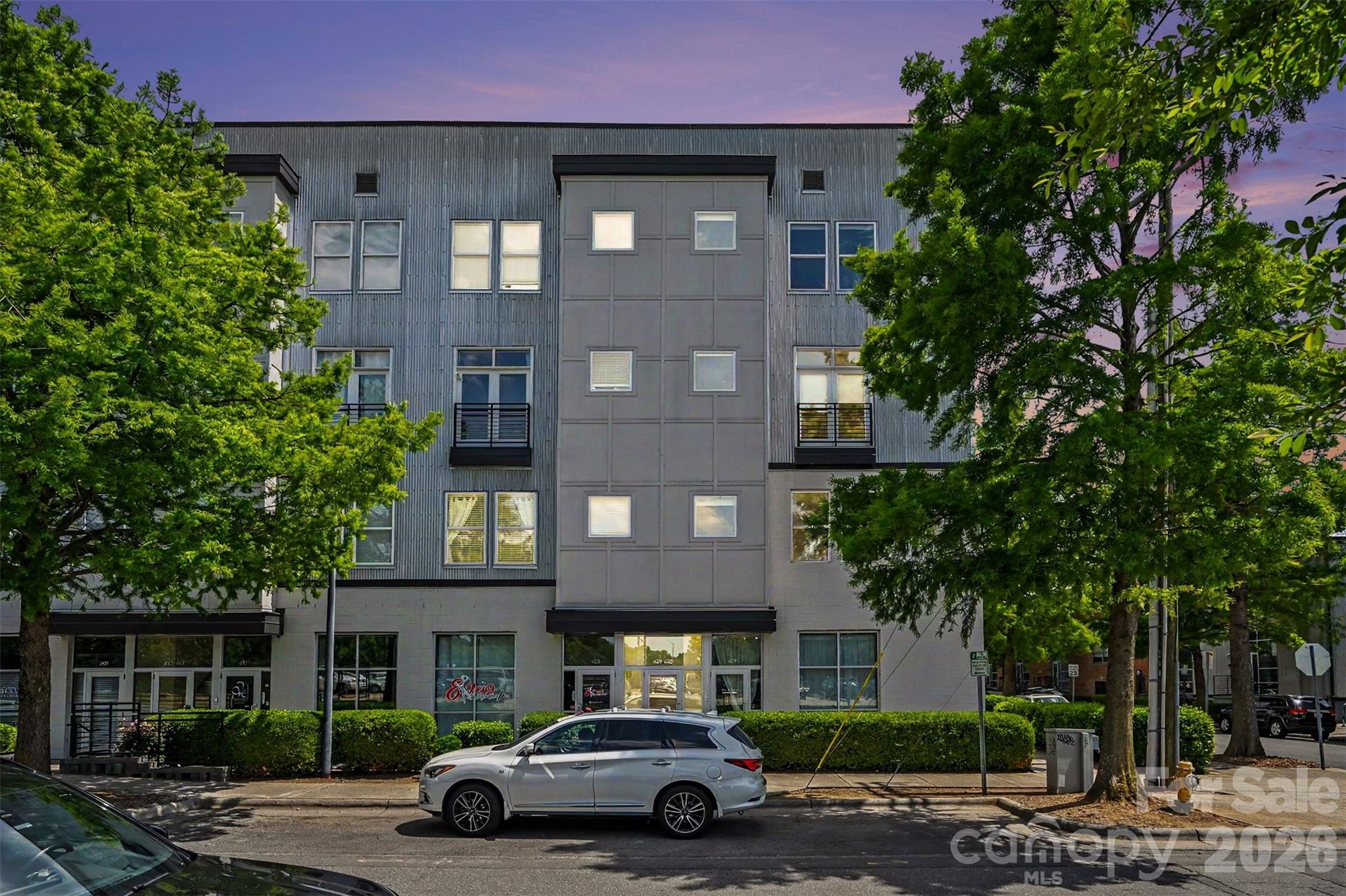 Experience Uptown Charlotte living at its best in this stunning 3-story, 2-bedroom, 2-bath condo it's own PRIVATE rooftop terrace with AMAZING CITY SKYLINE views.  Located in Uptown's 3rd Ward just footsteps to Panthers Stadium.   Designed for both comfort and entertaining, this modern residence features an open-concept layout with stylish finishes, abundant natural light, and spacious living areas throughout.
The highlight of the home is the private rooftop terrace — the perfect space for entertaining guests, hosting game-day gatherings, or simply relaxing while enjoying the city atmosphere. The well-appointed kitchen flows seamlessly into the main living area, while generously sized bedrooms provide comfort and privacy.
Ideally situated near Uptown Charlotte, this home offers convenient access to top restaurants, breweries, sports venues, parks, entertainment, and nightlife. Whether you're searching for a primary residence, an investment opportunity, or low-maintenance urban living, this property delivers exceptional value in one of Charlotte’s fastest-growing areas.
Don’t miss your opportunity to own a beautiful home in a prime Charlotte location!