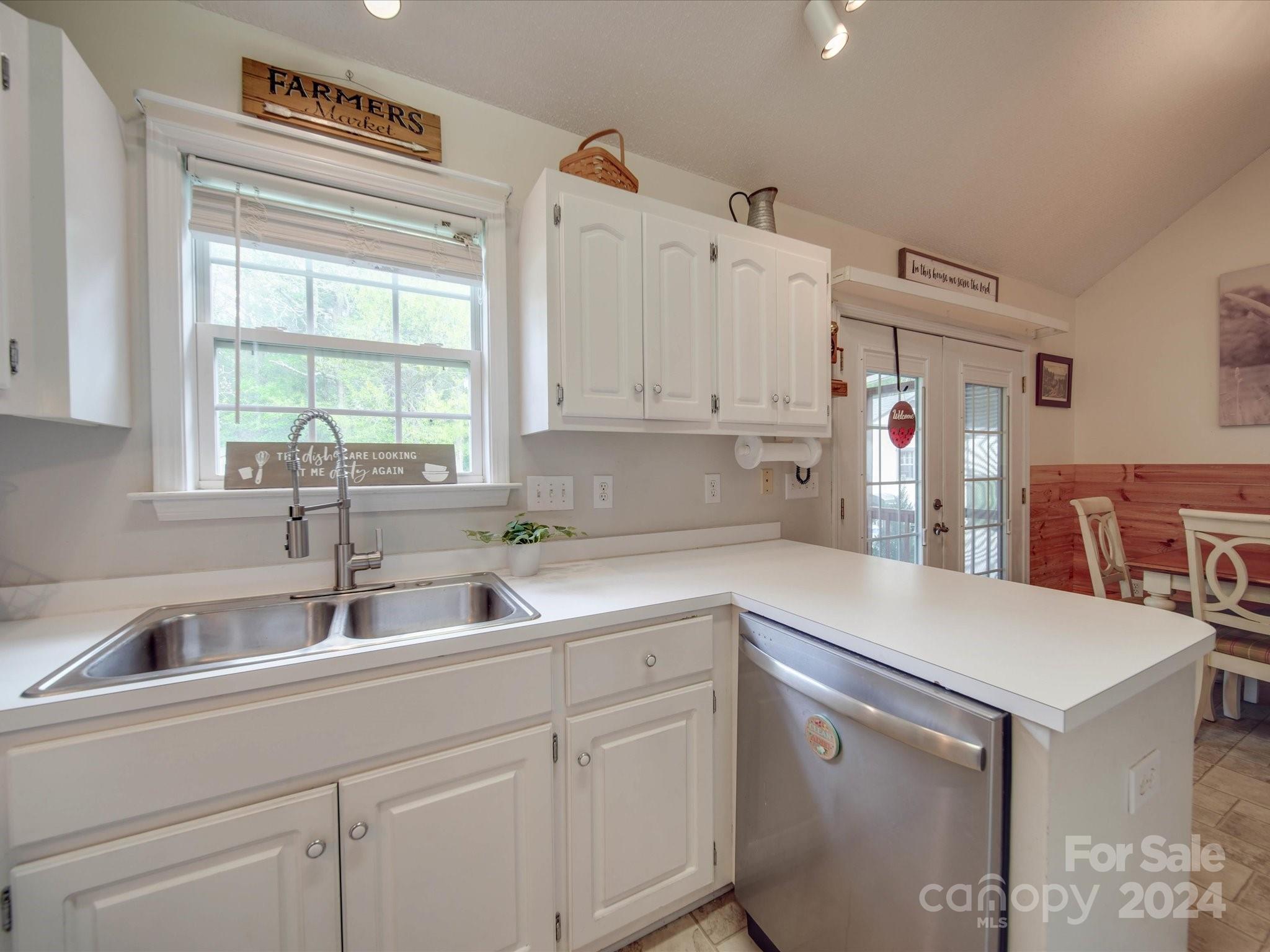 Taylor Oaks - Residential